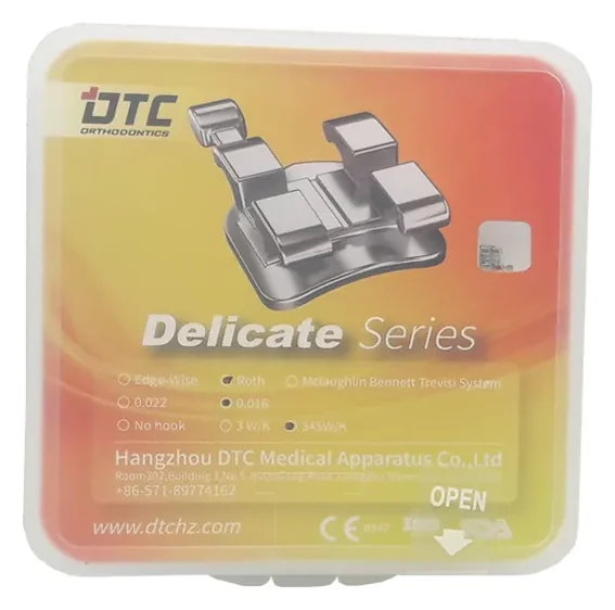 DTC Брекети Roth Delicate 0.18 з гачками 20 шт верх + низ D21-44 — Ортодонтичні інструменти